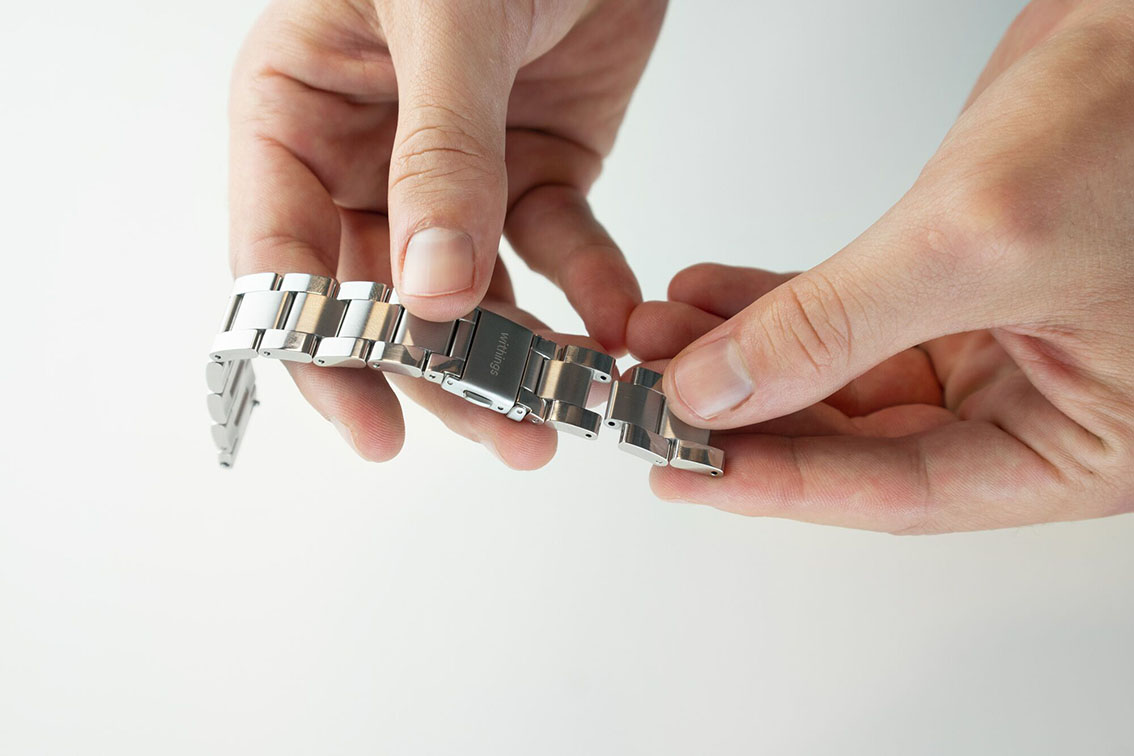 metal-wristband-new-3bis.jpeg